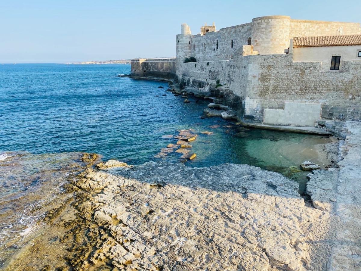 Elegante Appartamento In Palazzo Storico Ortigia Syracuse Exterior foto