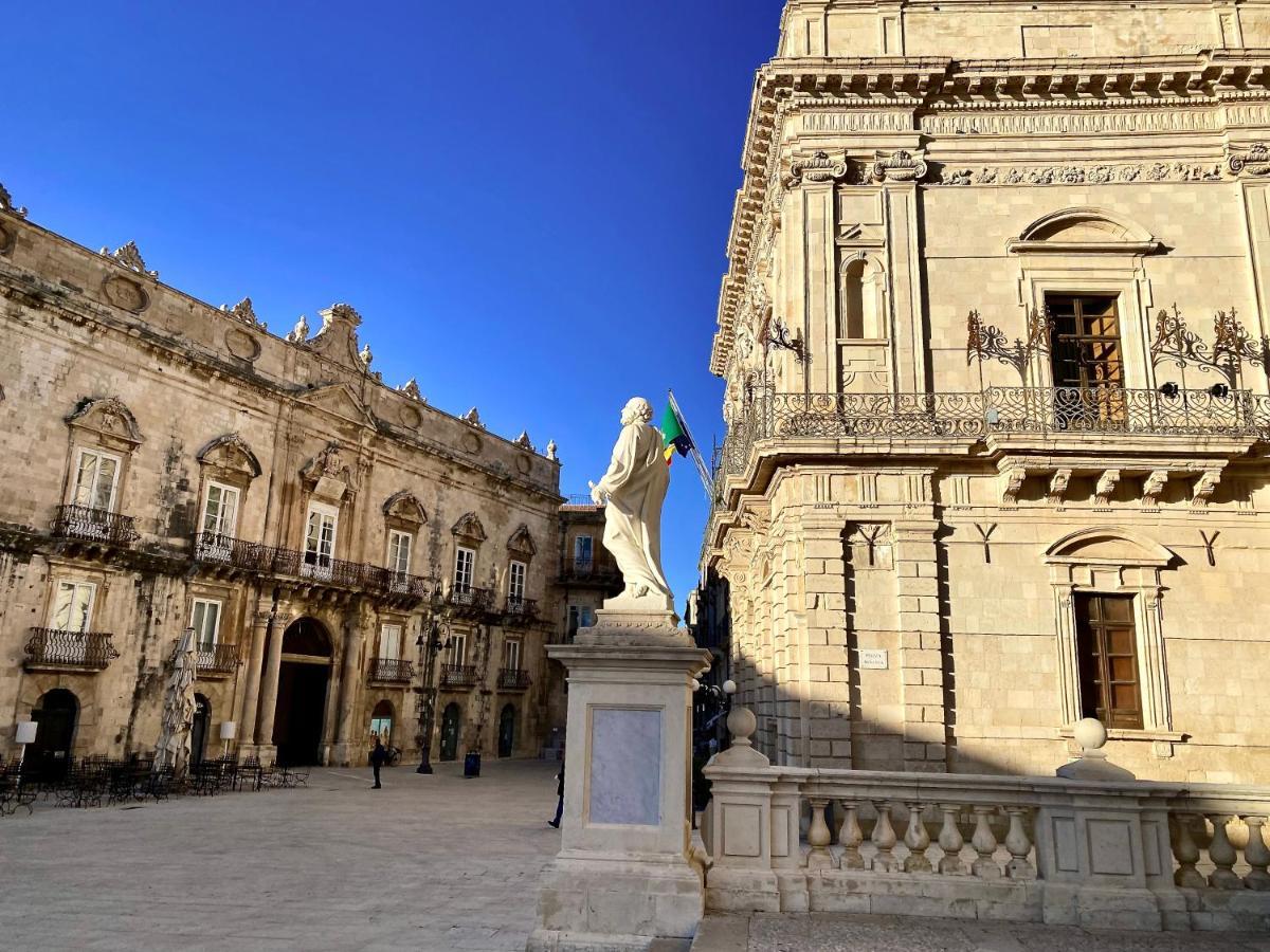 Elegante Appartamento In Palazzo Storico Ortigia Syracuse Exterior foto