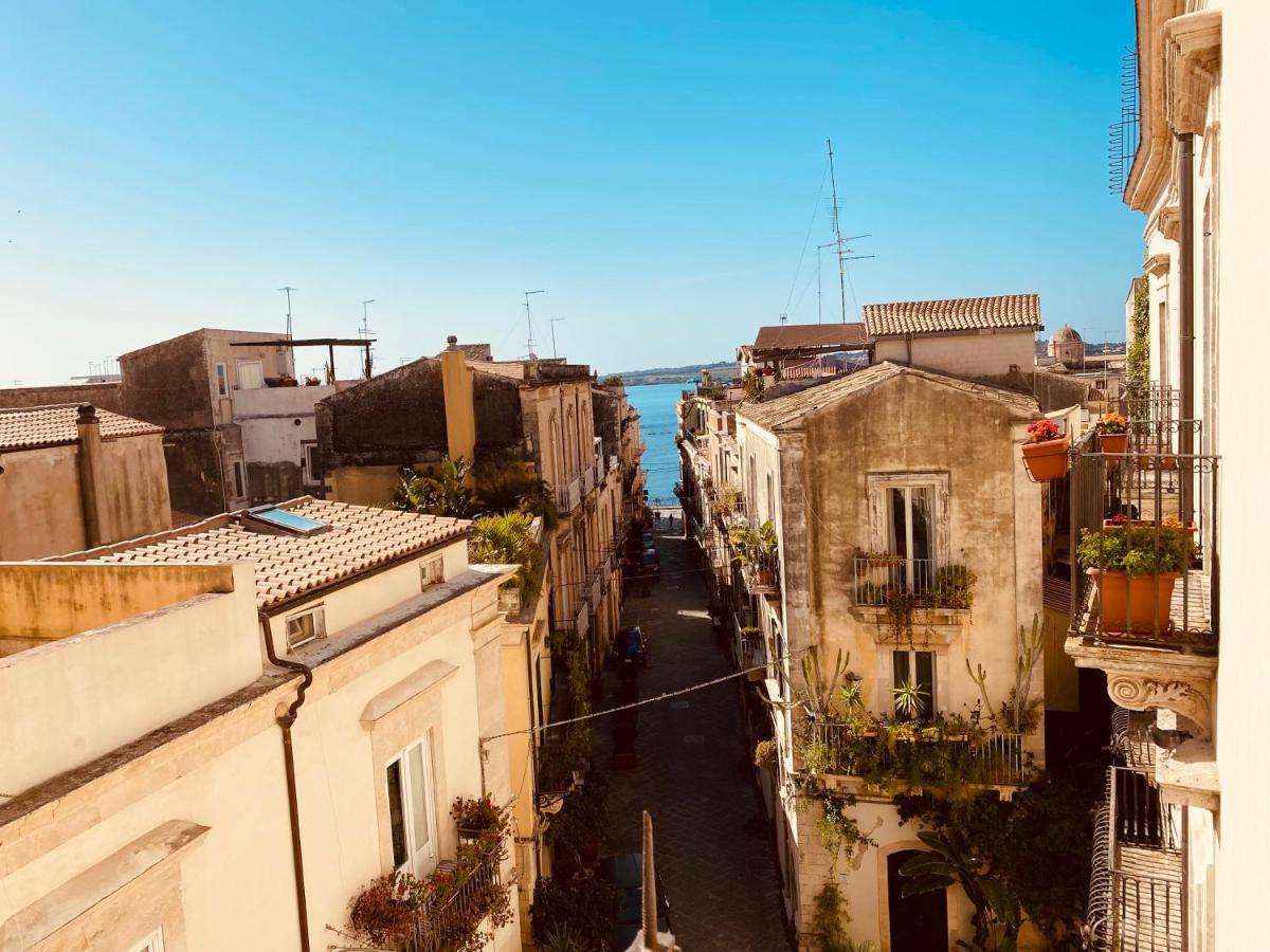 Elegante Appartamento In Palazzo Storico Ortigia Syracuse Exterior foto